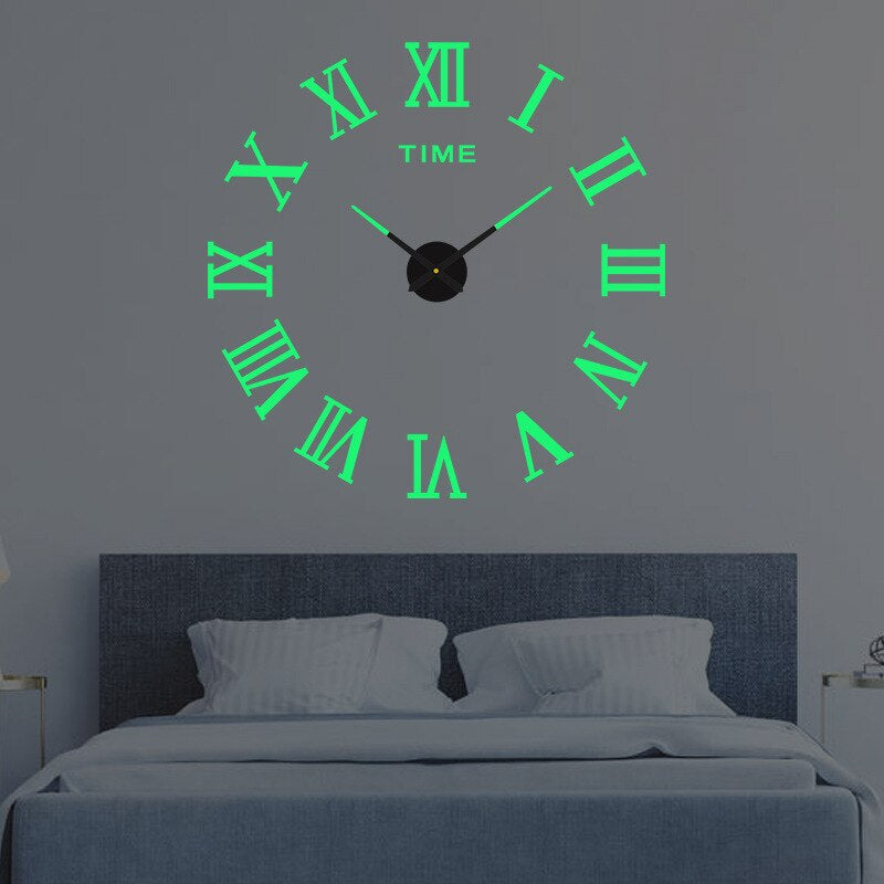 Modern Statement Wall Clock – Artistic Design for Bold Interior Accents