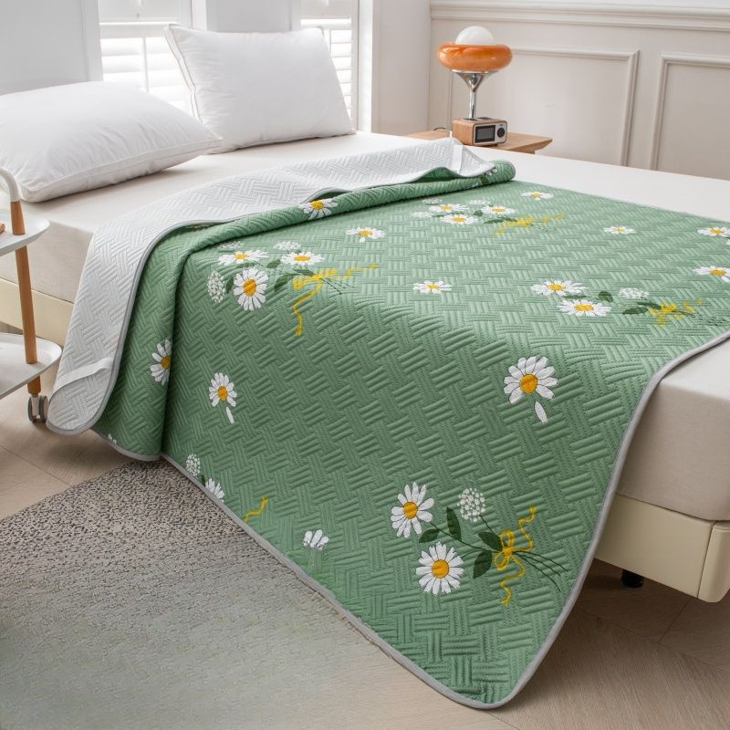 Self-Cooling Dog Mat – Plush, Non-Toxic Bed for Indoor & Outdoor Comfort, Easy to Clean, Available in Multiple Sizes