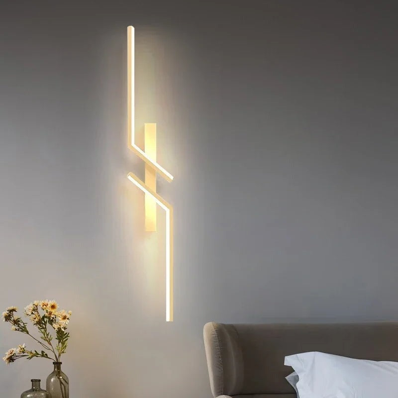 GlowEdge – Sleek LED Wall Sconce with Adjustable Lighting for Contemporary Interiors
