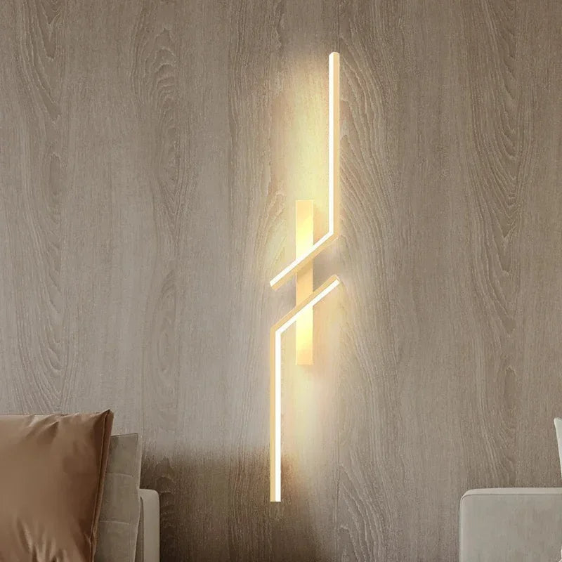 GlowEdge – Sleek LED Wall Sconce with Adjustable Lighting for Contemporary Interiors