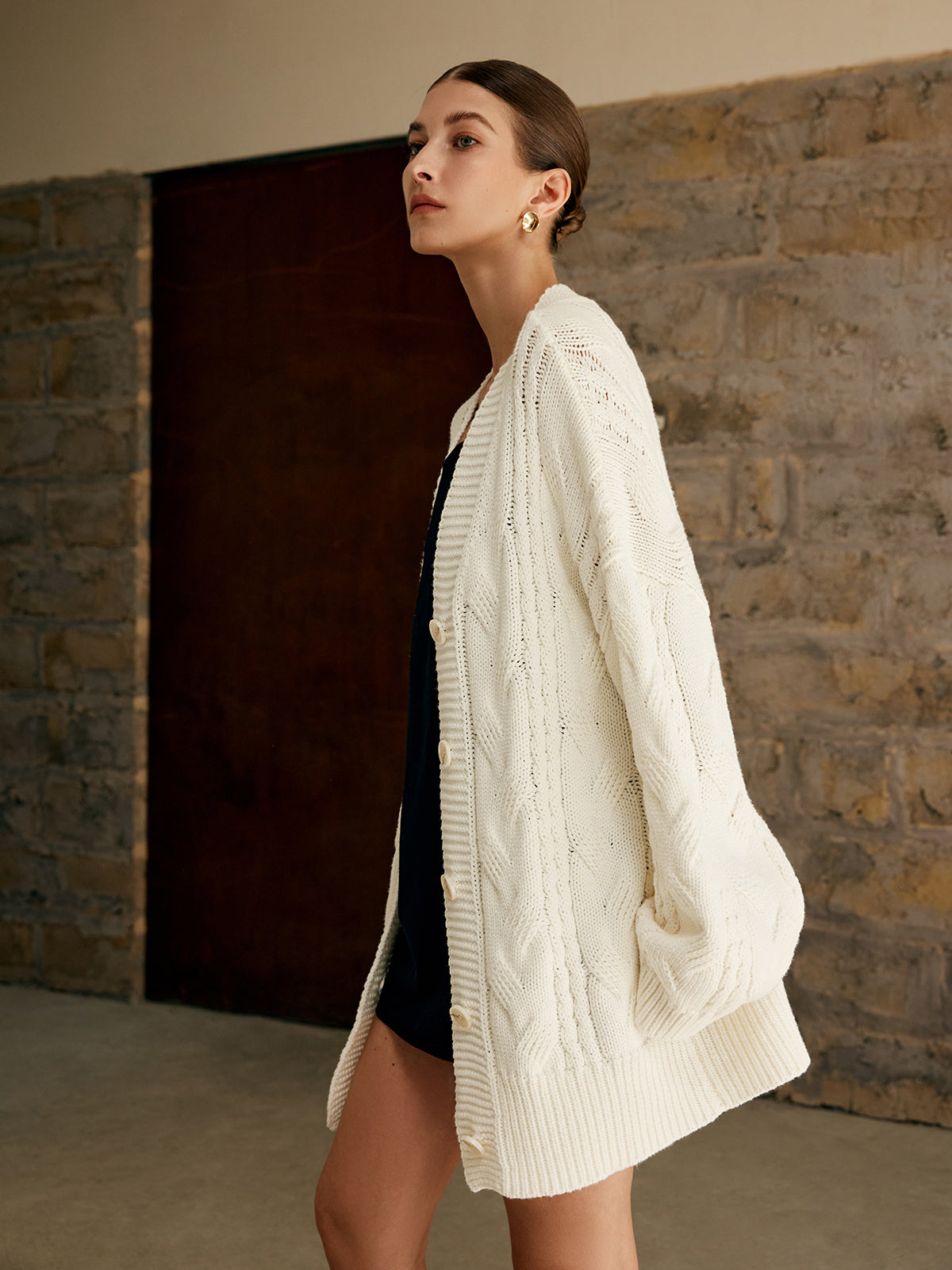 Aliyah | Oversized Cable Knit Outerwear