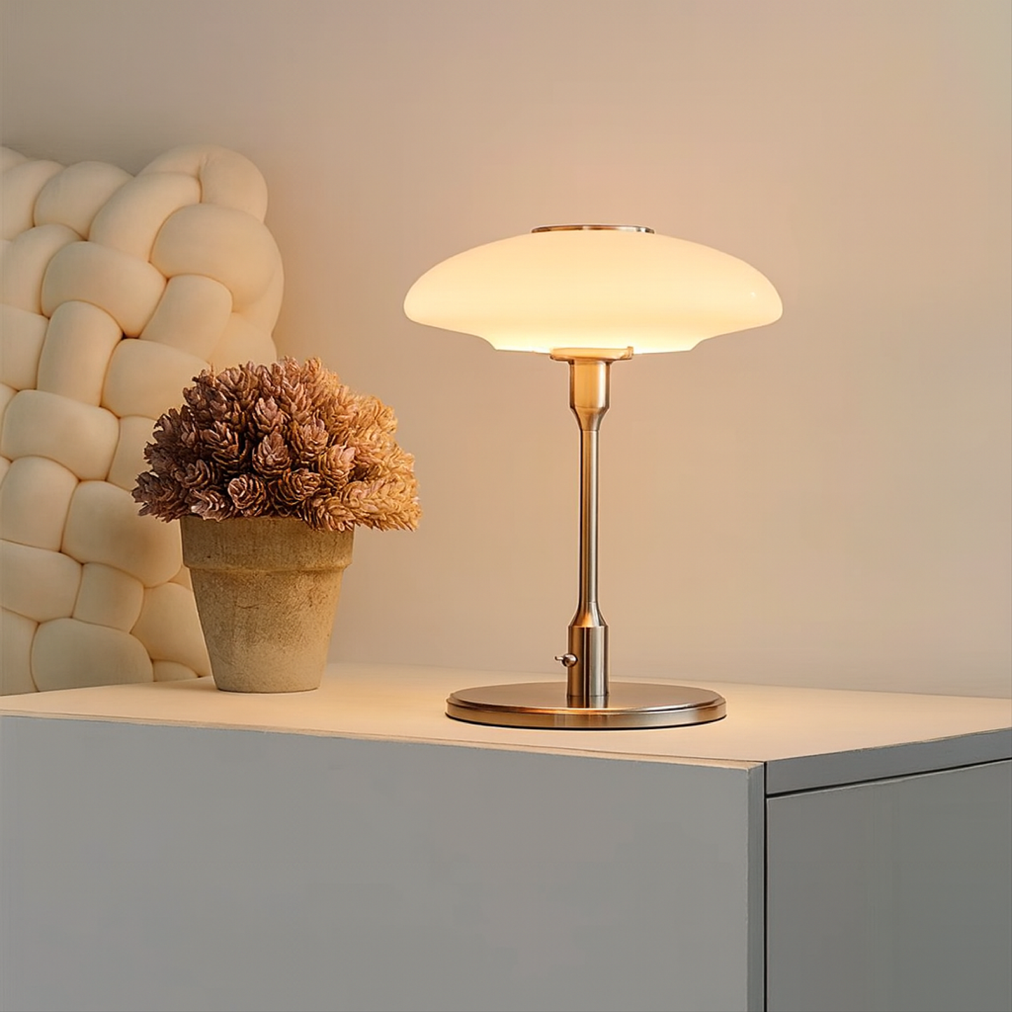 Arcyn | Modern Swedish-Style Table Lamp