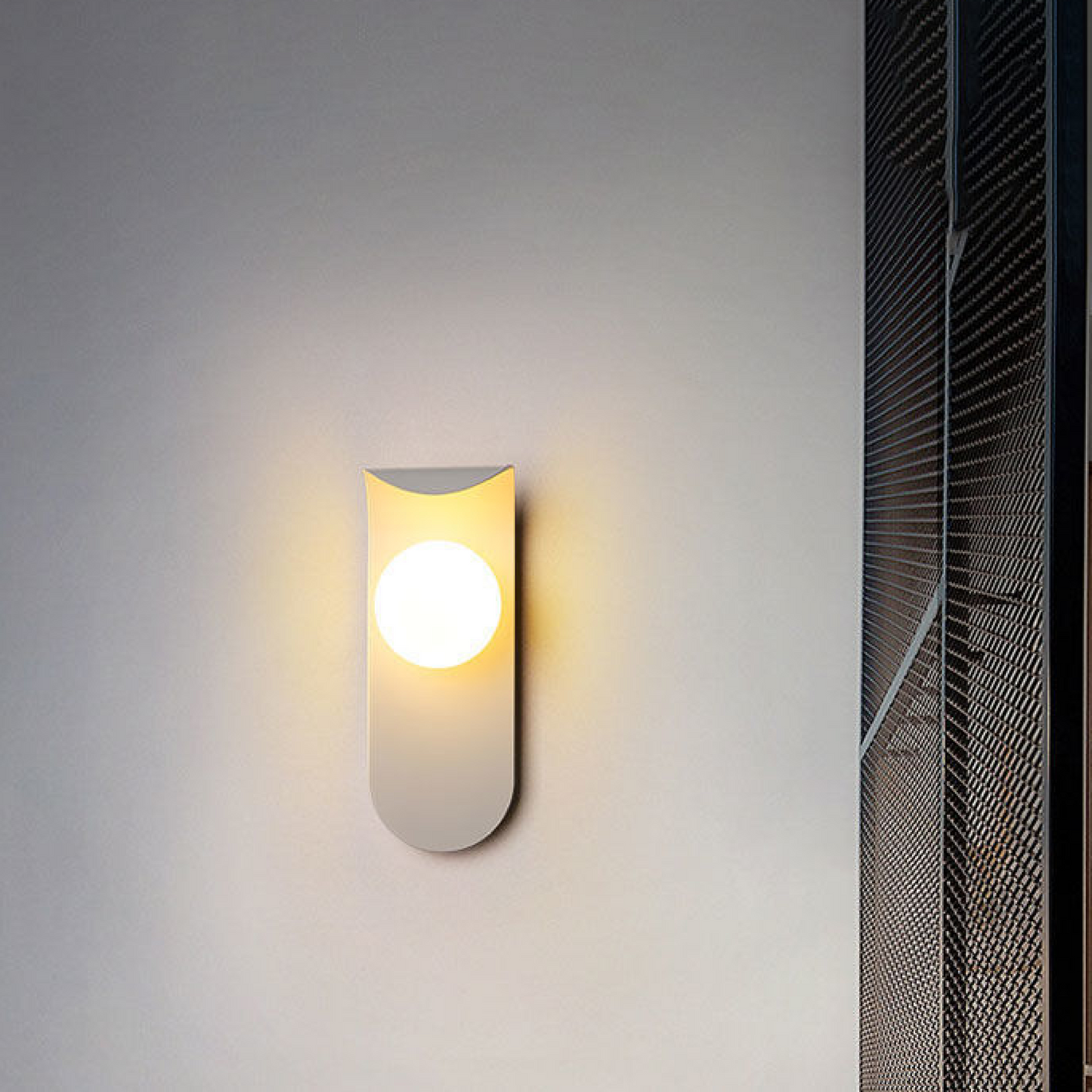 Brilune | Artistic Scandinavian-style Wall Lamp
