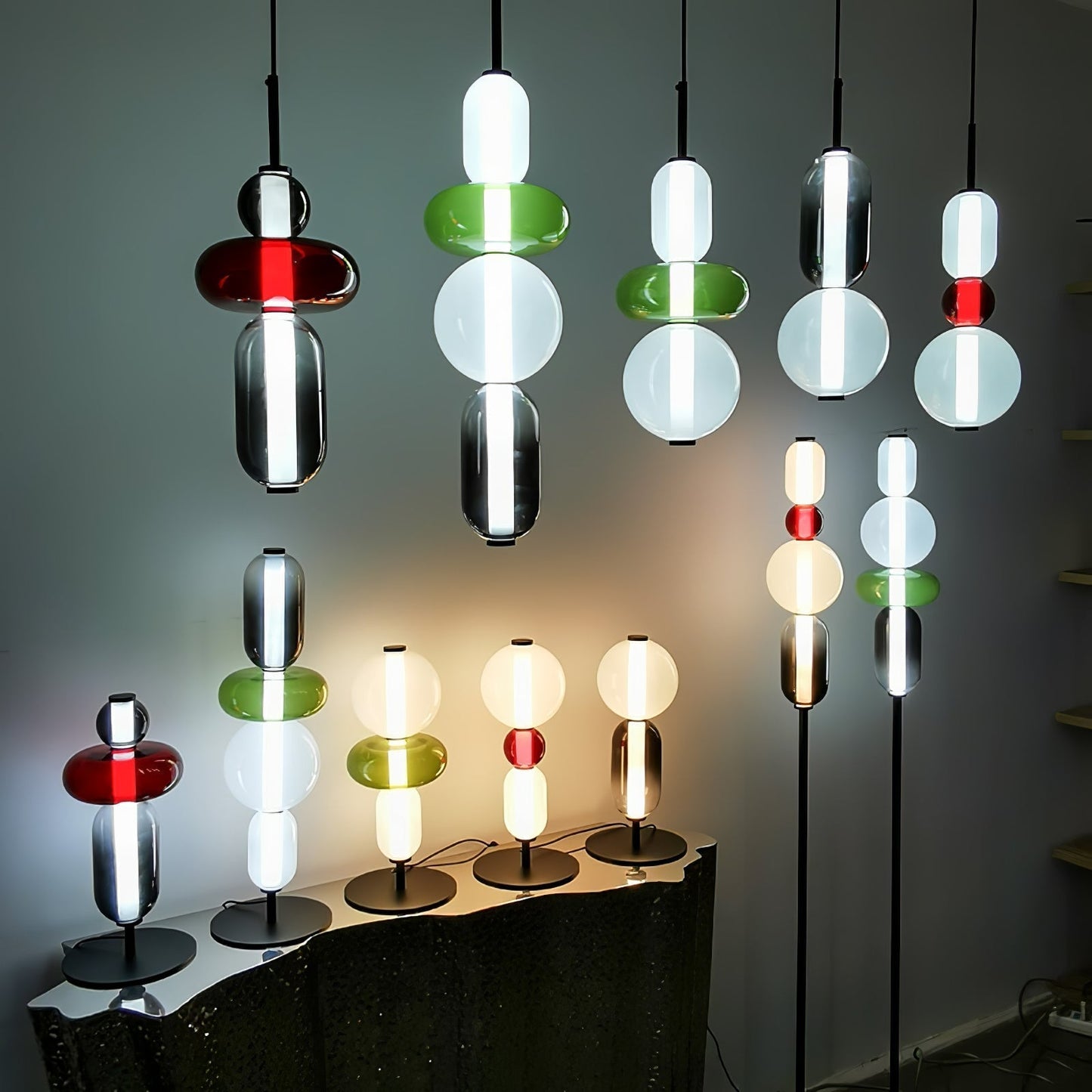 LumiClear – Elegant Glass Pendant with Transparent Brilliance