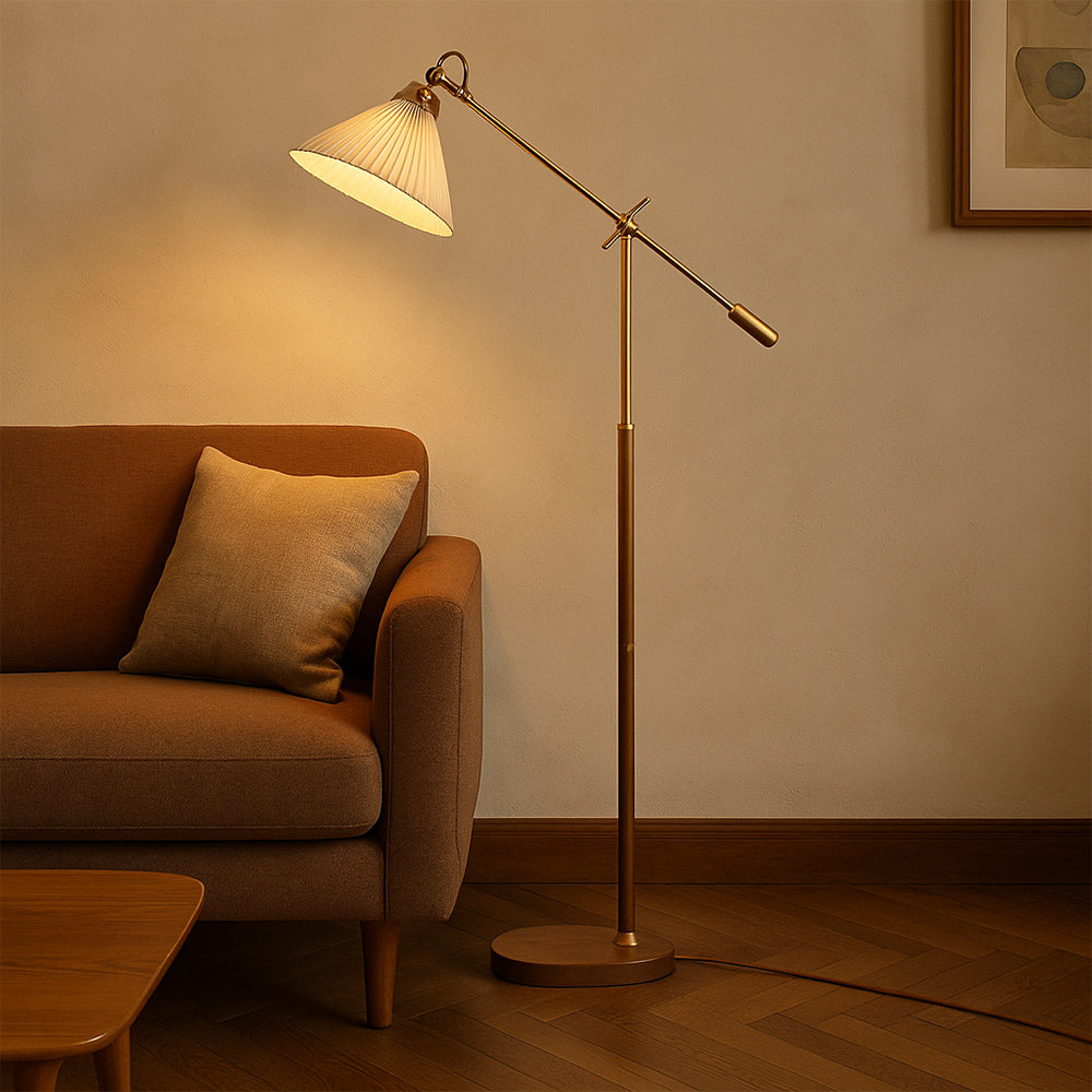 Capistral | Floor Lamp with Vintage Touch