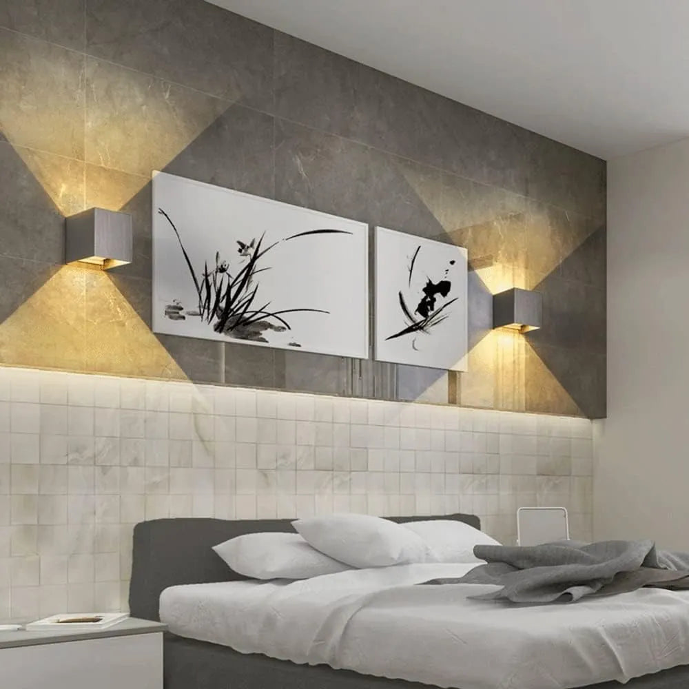 AuraBeam | Contemporary Wall Lamp with Clean Lines and Subtle Glow
