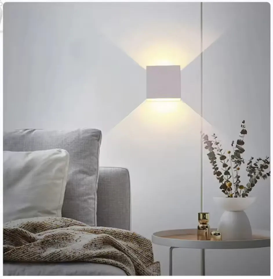 AuraBeam | Contemporary Wall Lamp with Clean Lines and Subtle Glow