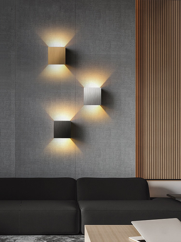 AuraBeam | Contemporary Wall Lamp with Clean Lines and Subtle Glow