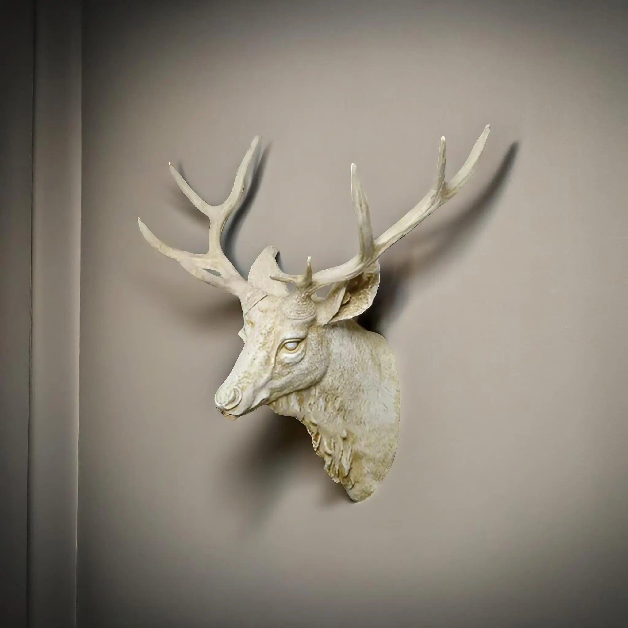 Forest King Faux Decor – Handmade Resin Art for a Unique Home Accent, at 40 x 45 cm, presenting an Elegant Faux Deer Head for your wall.