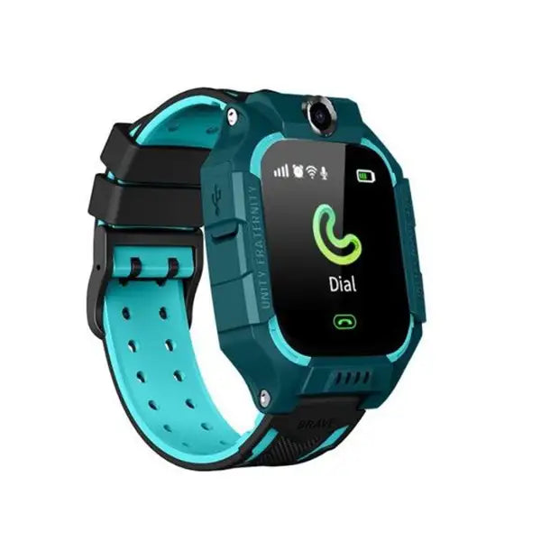 TrackiTots – Lightweight Water-Resistant Smartwatch with Geofencing & Emergency Alert for Children