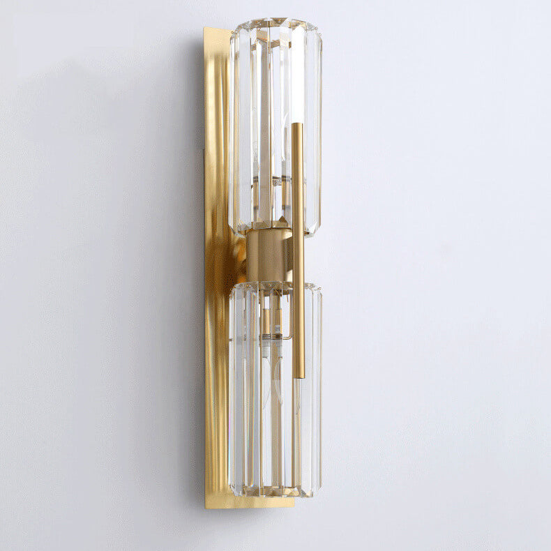 CrystalGleam – Refined Wall Sconce with Sparkling Crystal Accents