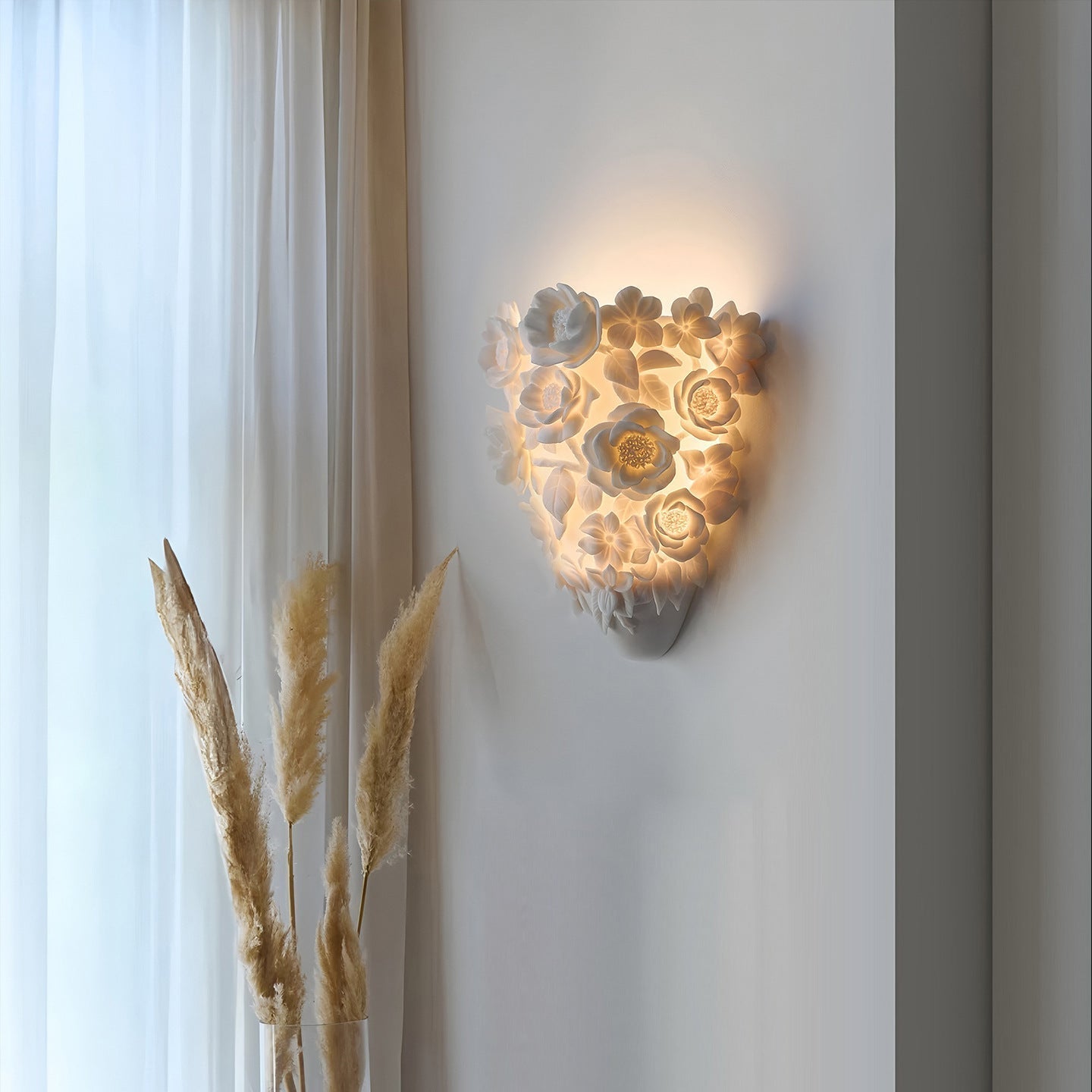 Glimora | Moden Ceramic Flower Wall Lamp