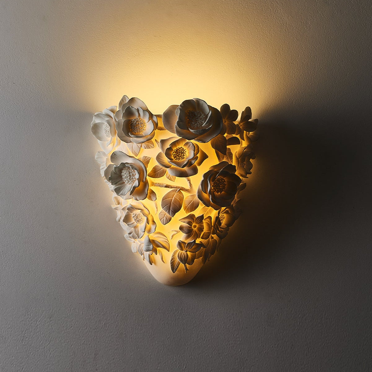 Glimora | Moden Ceramic Flower Wall Lamp