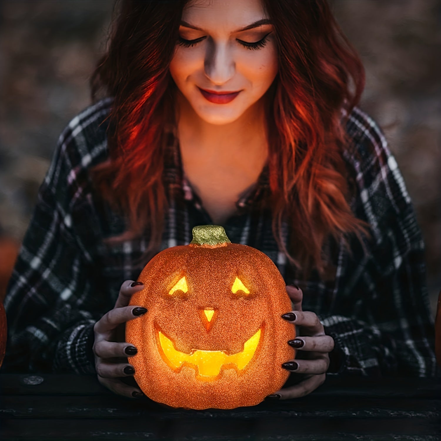 Haunting Jack O’Lantern – Battery Operated Light-Up Halloween Decoration