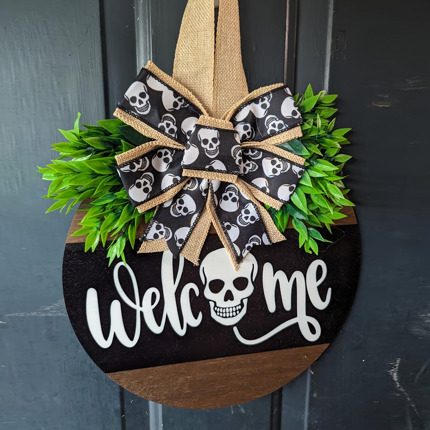 Haunting Skull Wreath – Rustic Halloween Front Door Welcome Decoration