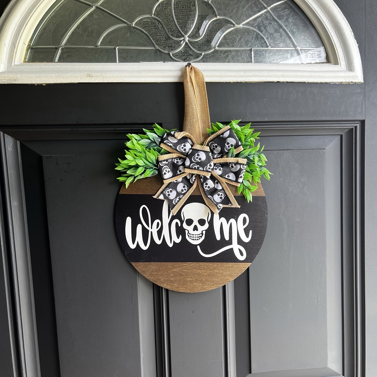 Haunting Skull Wreath – Rustic Halloween Front Door Welcome Decoration