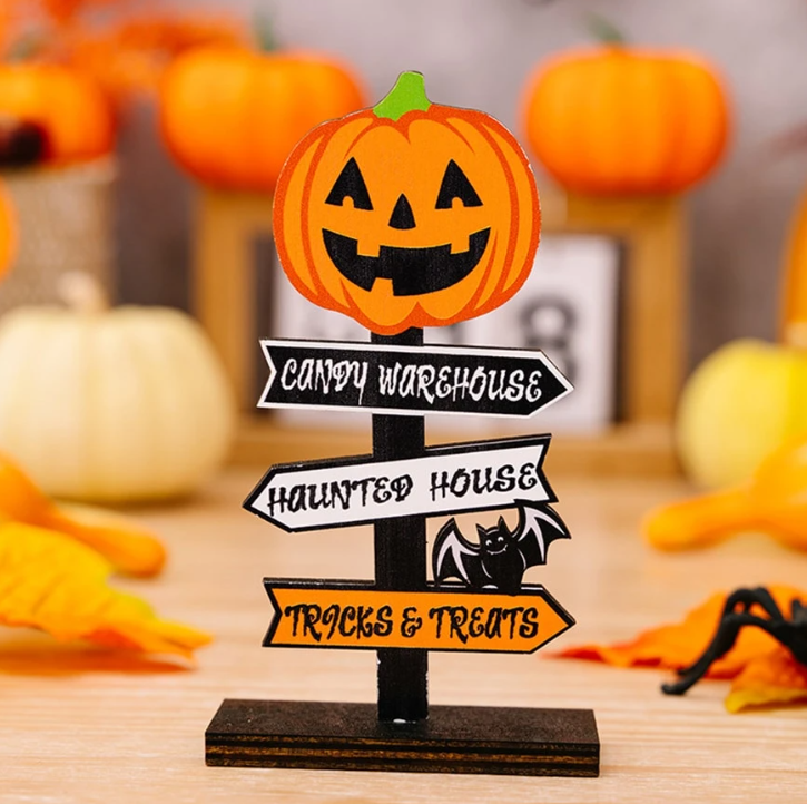 Wooden Halloween Pumpkin Decoration – Festive Tabletop Ornament