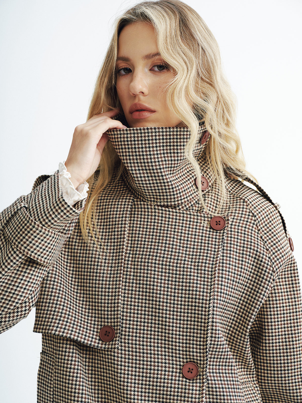 Henley | Cropped Vintage Plaid Trench Coat