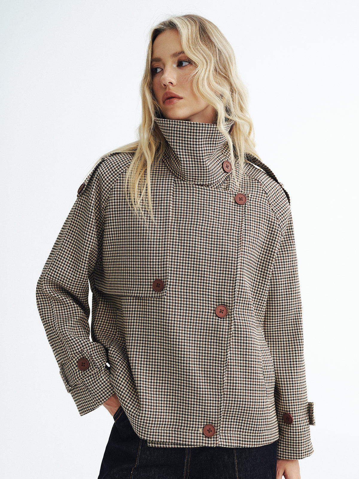 Henley | Cropped Vintage Plaid Trench Coat