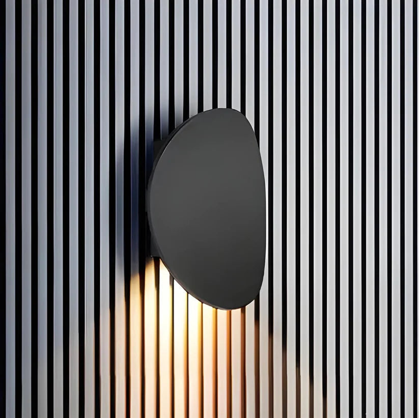 Illumaia | Metal Wall Lamp Disc for Minimalist Design