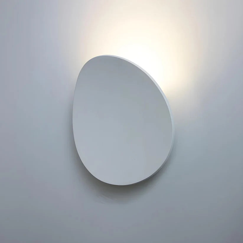 Illumaia | Metal Wall Lamp Disc for Minimalist Design