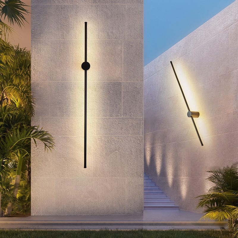 Klarvia | Luminous Line Outdoor Lamp for Modern Exteriors