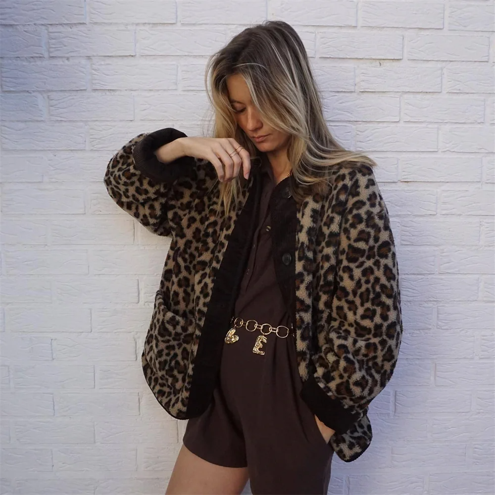 Leah | Classic Leopard Print Wool Jacket for Women's Winter Fashion