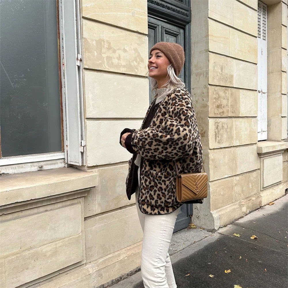 Leah | Classic Leopard Print Wool Jacket for Women's Winter Fashion