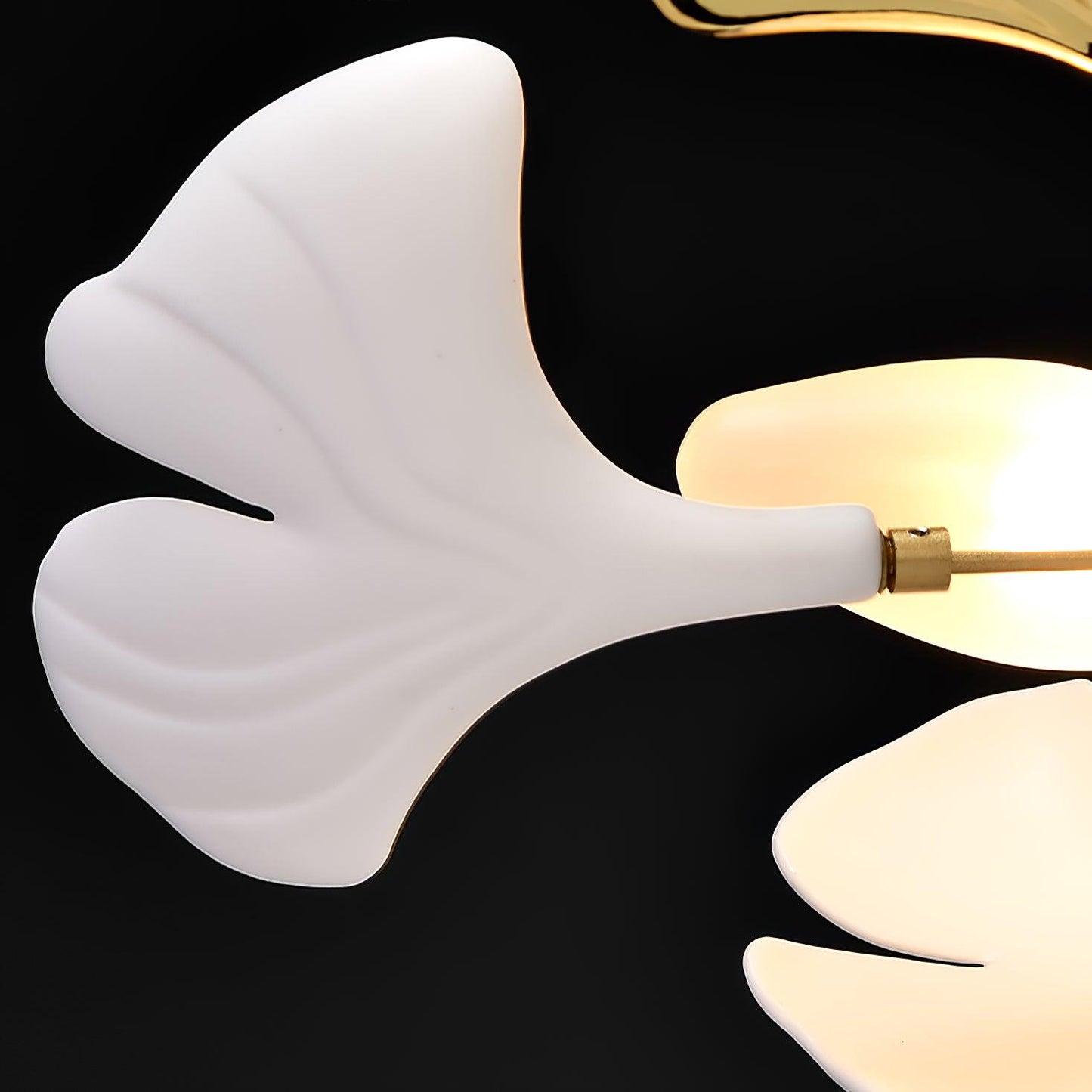 Lixora | Ginkgo Leaf Chandelier with Contemporary Glass Design