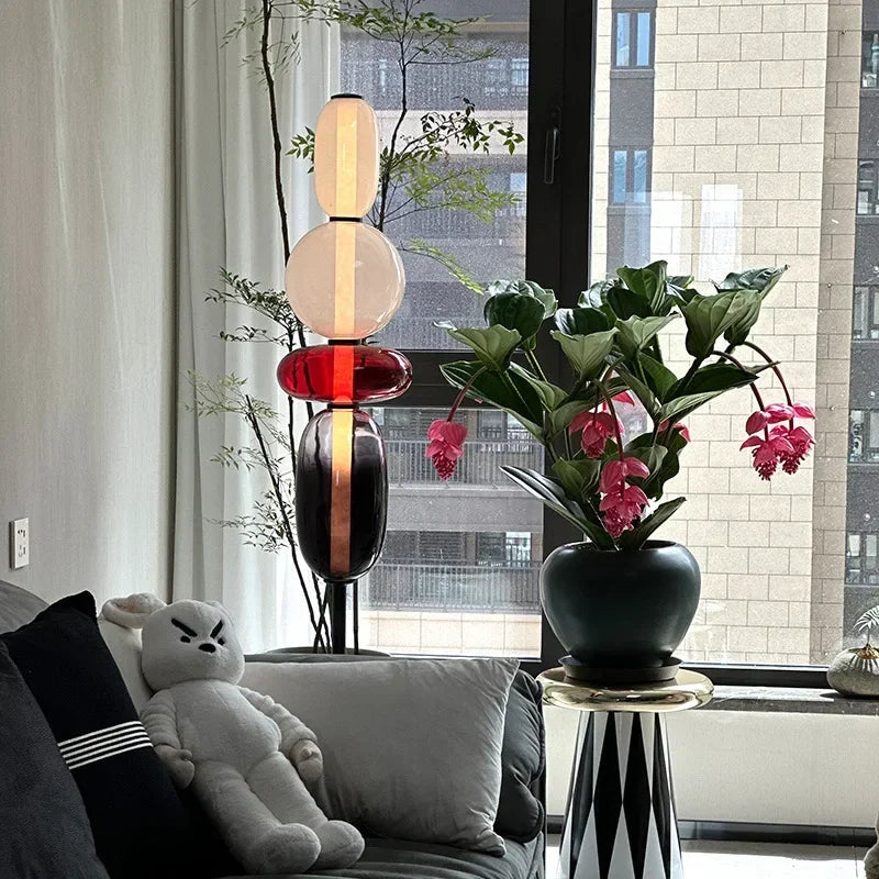 HueArc – Sleek Floor Lamp with Multicolor Lighting for Stylish Interiors