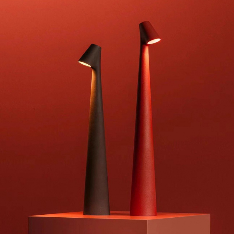 Lumina | Minimalist Table Lamp with Elegant Design
