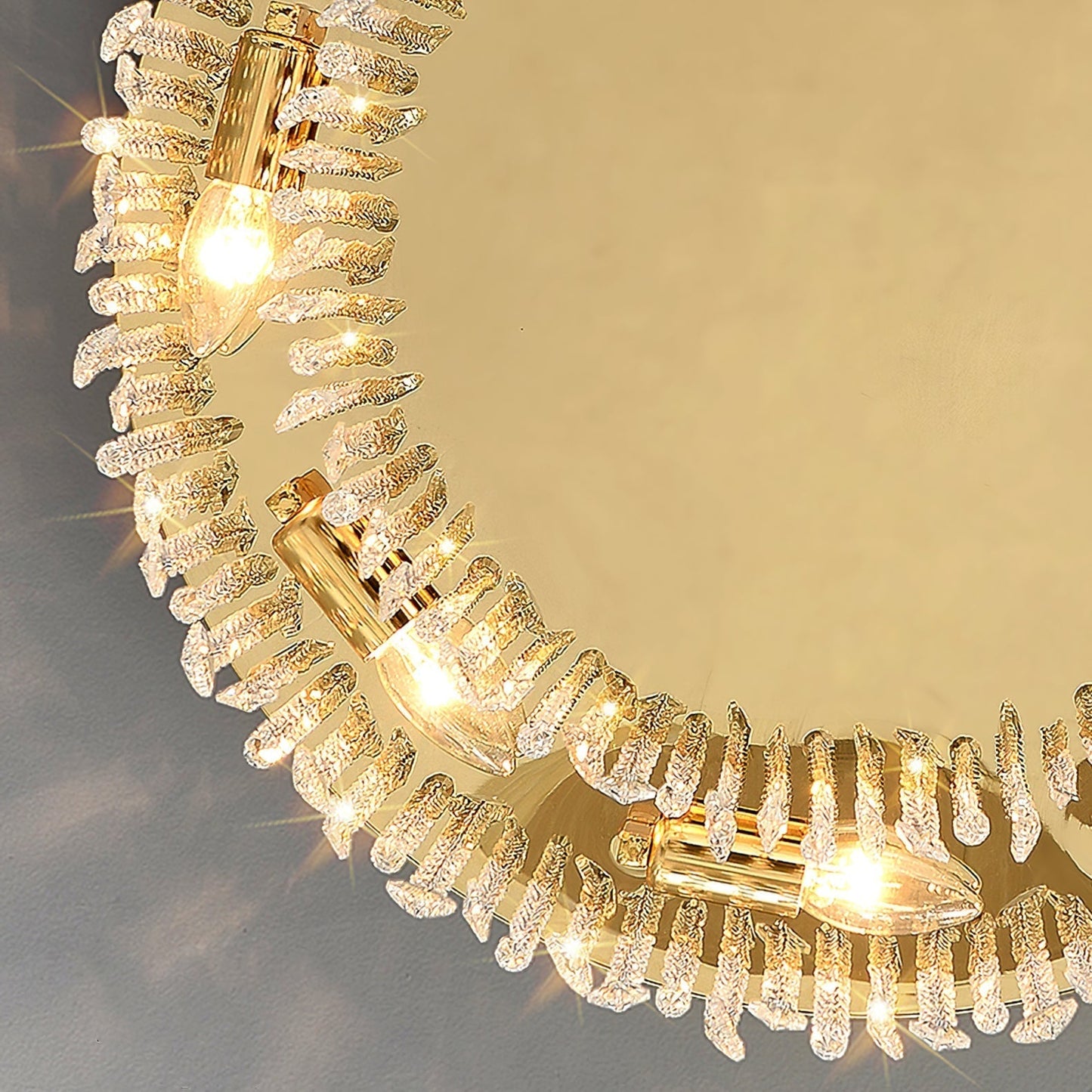 LuxeGlow Halo – Premium Modern Ceiling Light for Elegant Interiors