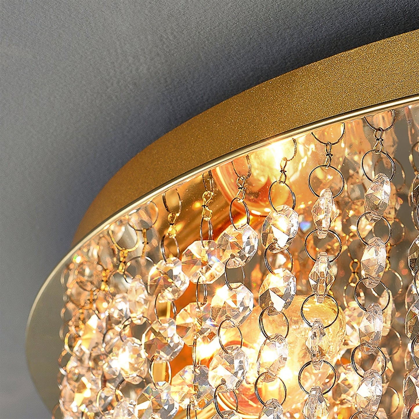 LuxeGlow Halo – Premium Modern Ceiling Light for Elegant Interiors