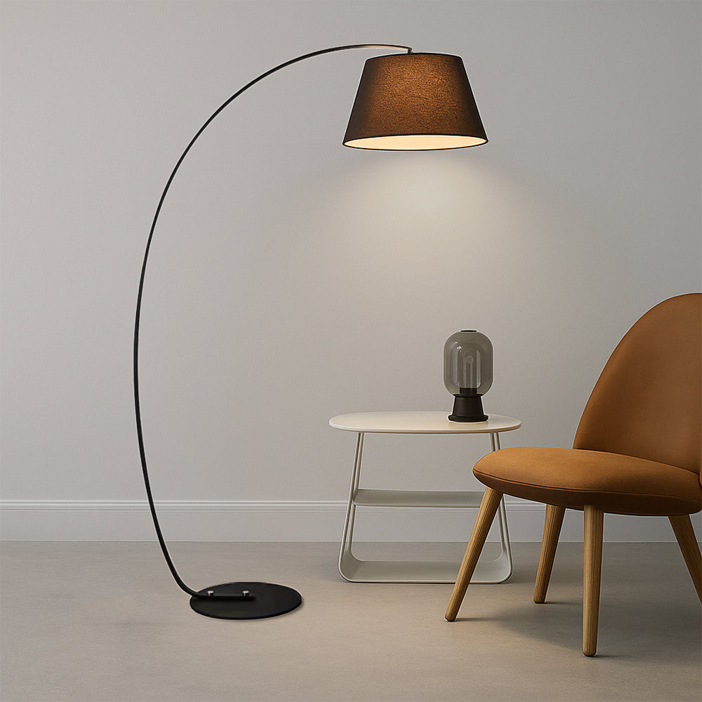 Lyseth | Vintage-Inspired Floor Lamp with Modern Design
