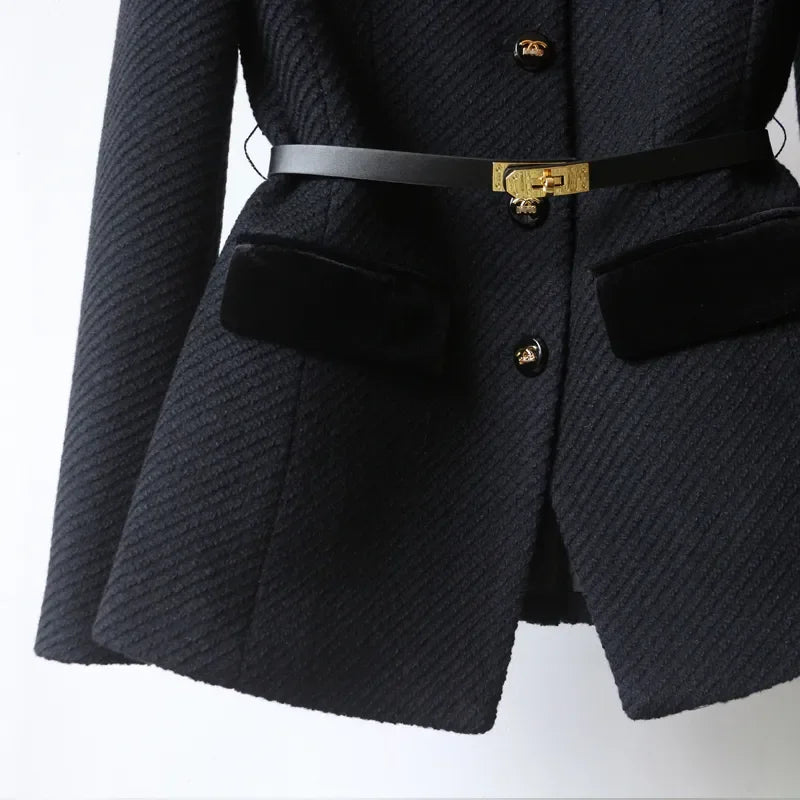 Adriana | Classic Mid-Length Wool Coat for Women – Timeless Warm Elegance