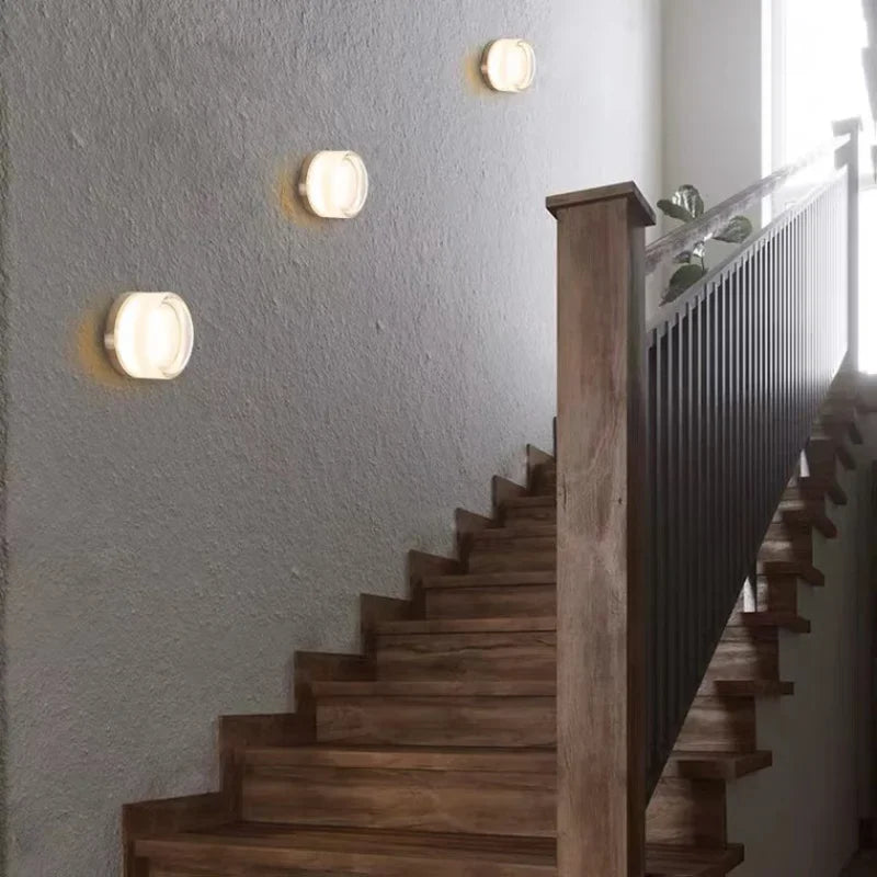 Modern Circular Wall Lamp – Sleek Ambient Lighting for Contemporary Spaces