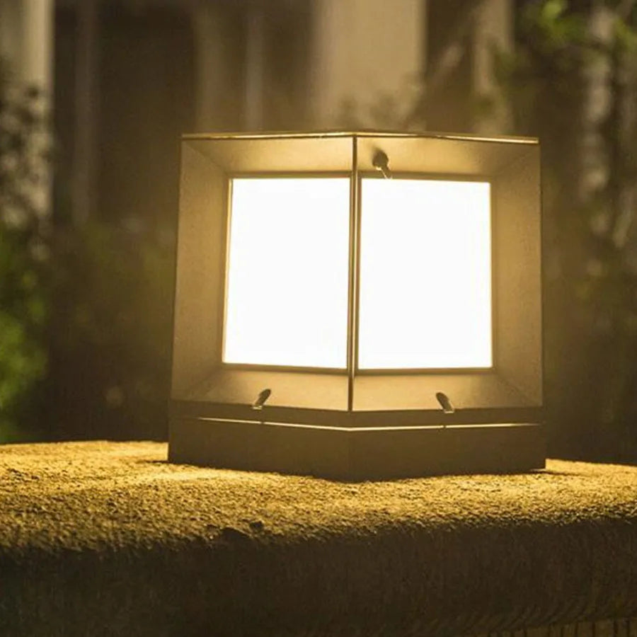 Luxora – Refined Outdoor Cube Light for Landscape Accents