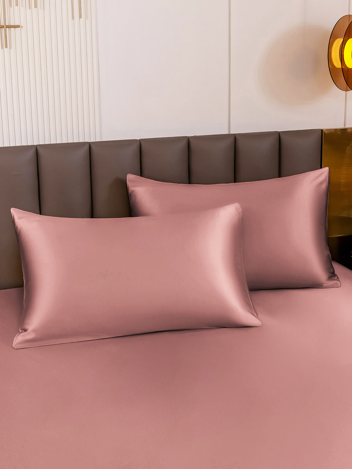 LuxeRest | 100% Mulberry Silk Pillowcase Pair, Ultra-Soft with Invisible Zipper Closure