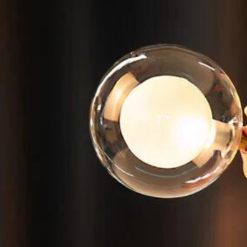 LuxeForge – Elegant Artisan Crafted Lamp for Bespoke Interiors