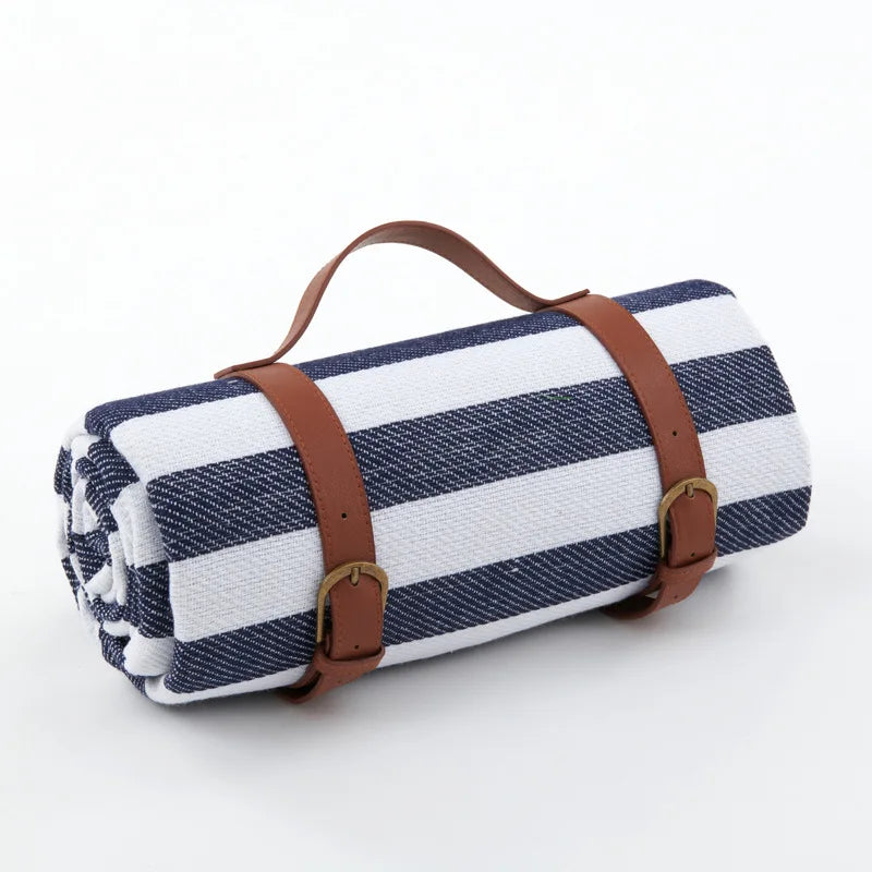 Foldable Waterproof Picnic Blanket with Plaid Design