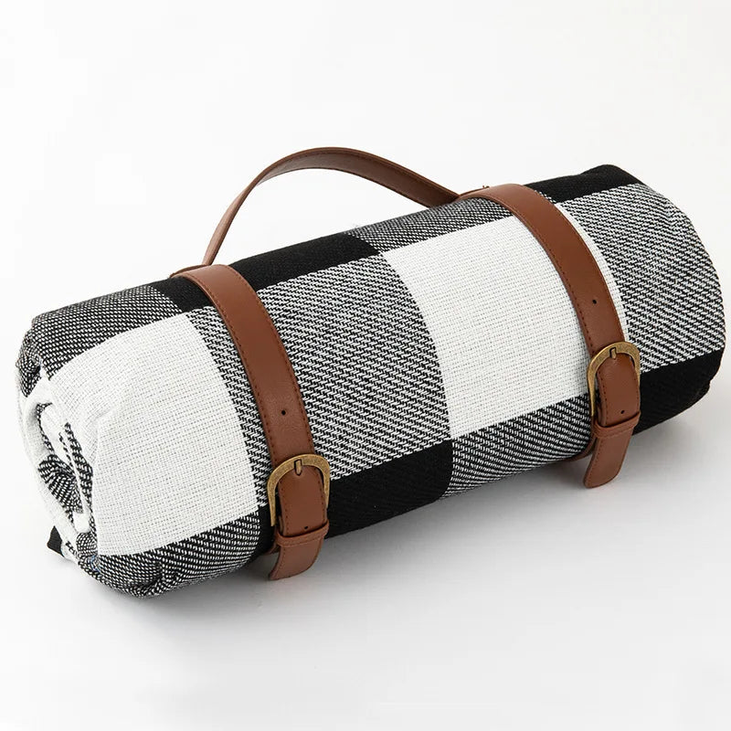 Foldable Waterproof Picnic Blanket with Plaid Design