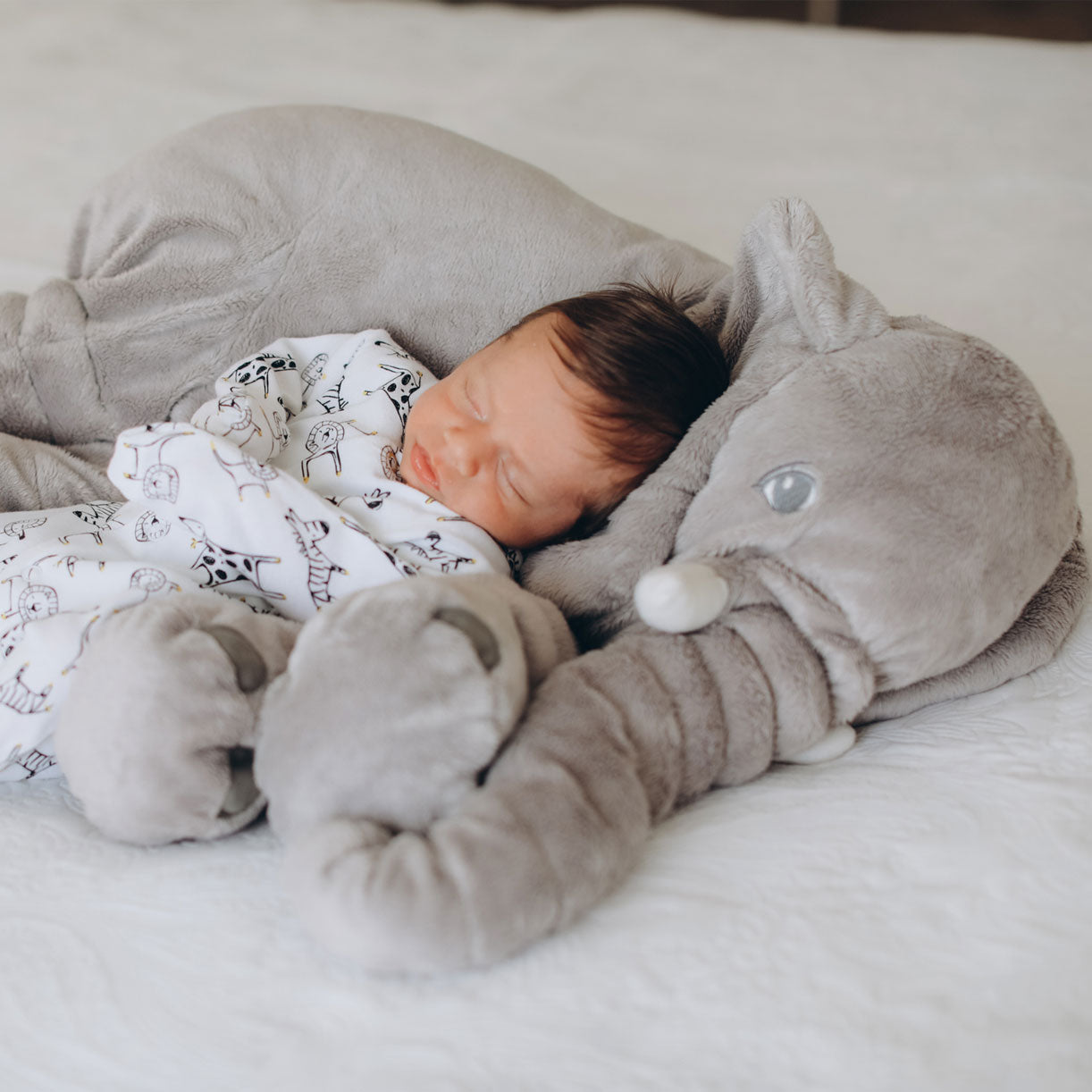 Soft Elephant Pillow for Babies and Kids – Cuddly Plush Cushion Available in 40cm and 60cm