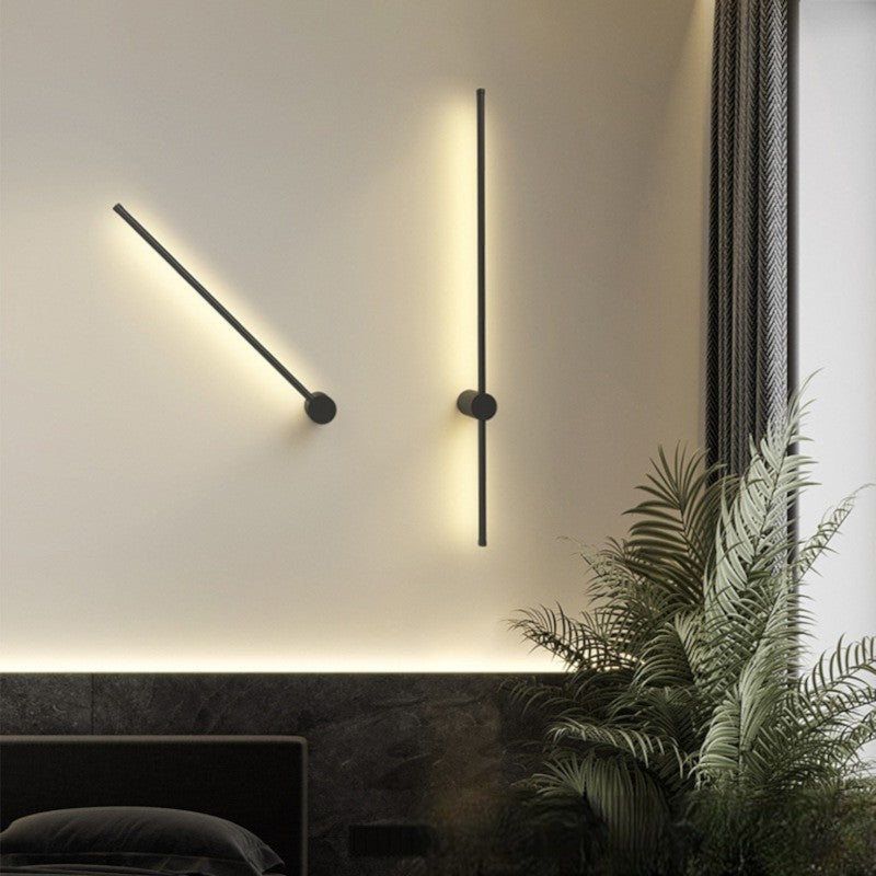 Rayvia | Timeless Linear Wall Lamp with Sleek Modern Design