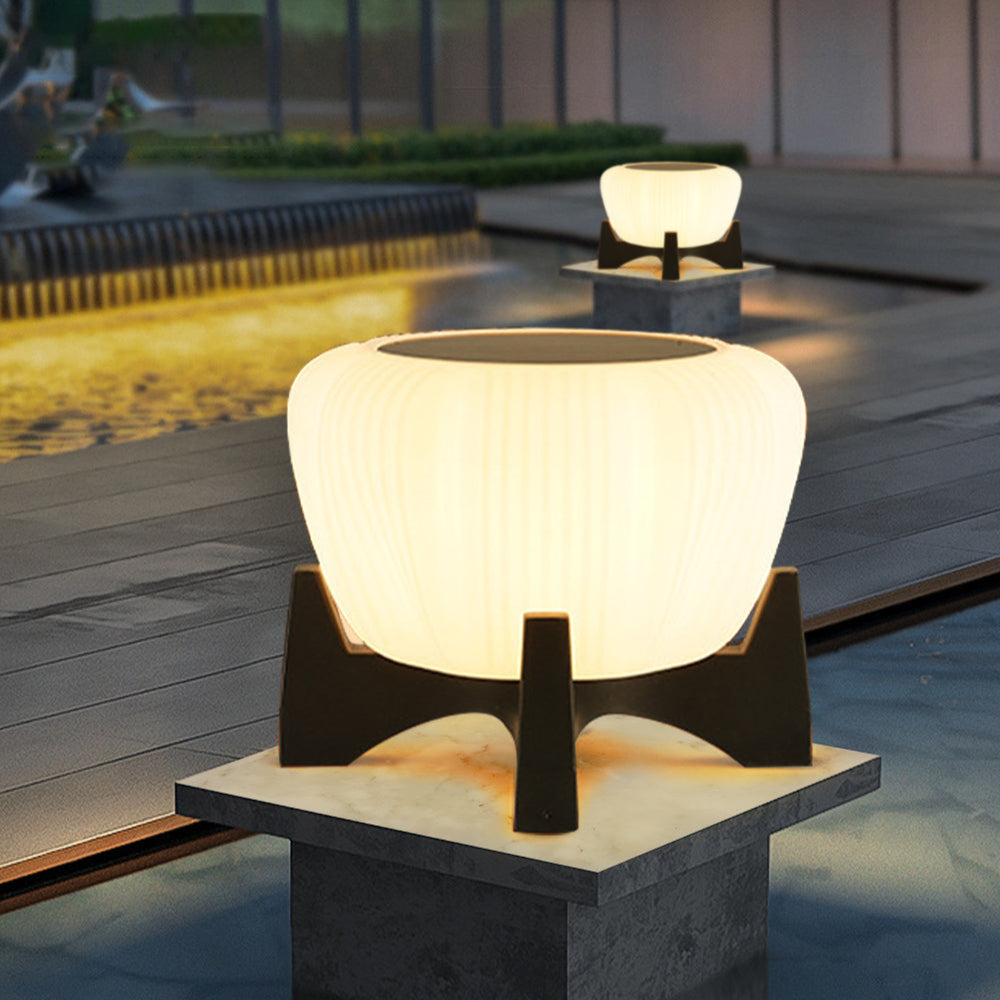 Rayvon | Sleek Outdoor Path Lighting for Modern Simplicity