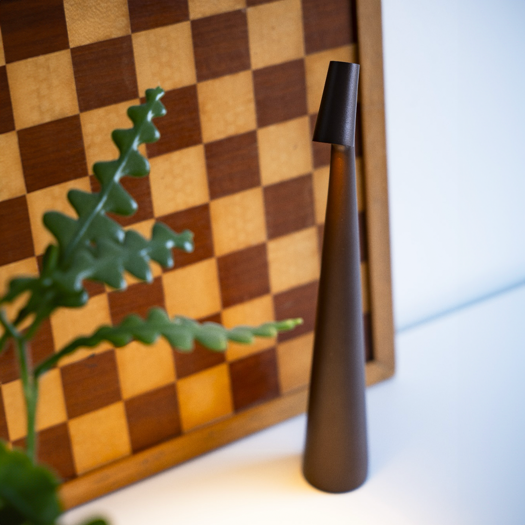 AuraBeam Portable Lamp – Rechargeable Cordless LED Table Lamp featuring Adjustable Brightness, Contemporary Design ideal for Bedroom or Desk.