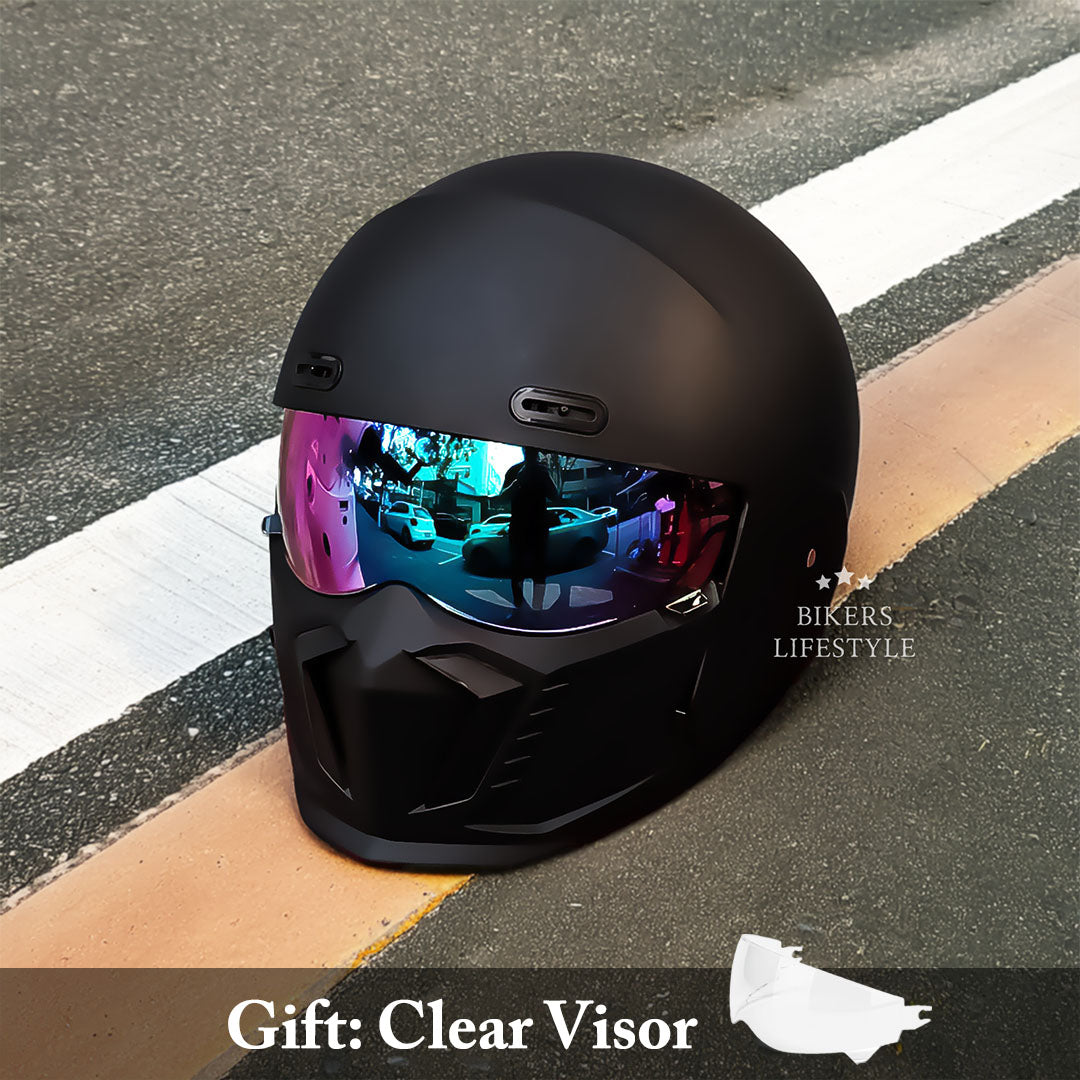 GlideAce – Retro-Inspired Motorcycle Helmet with Timeless Appeal