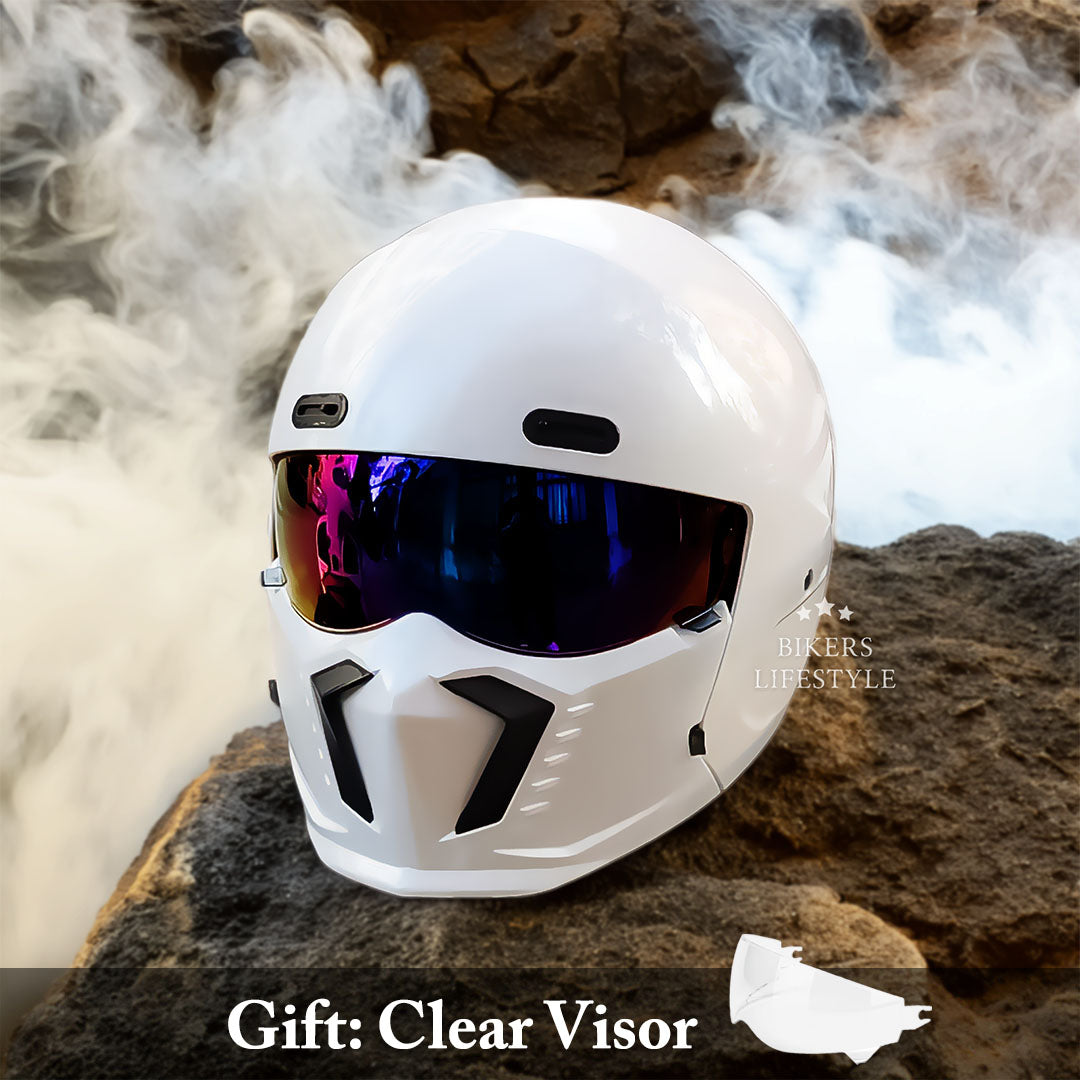 GlideAce – Retro-Inspired Motorcycle Helmet with Timeless Appeal