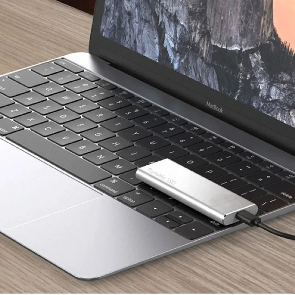 Portable External Drive – USB-C Connectivity for Fast and Reliable Backup