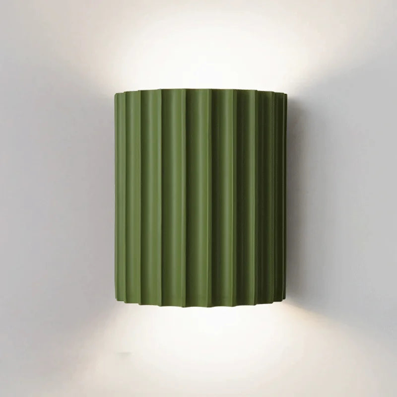Modern Resin Wall Light – Artistic Illumination for Contemporary Interiors
