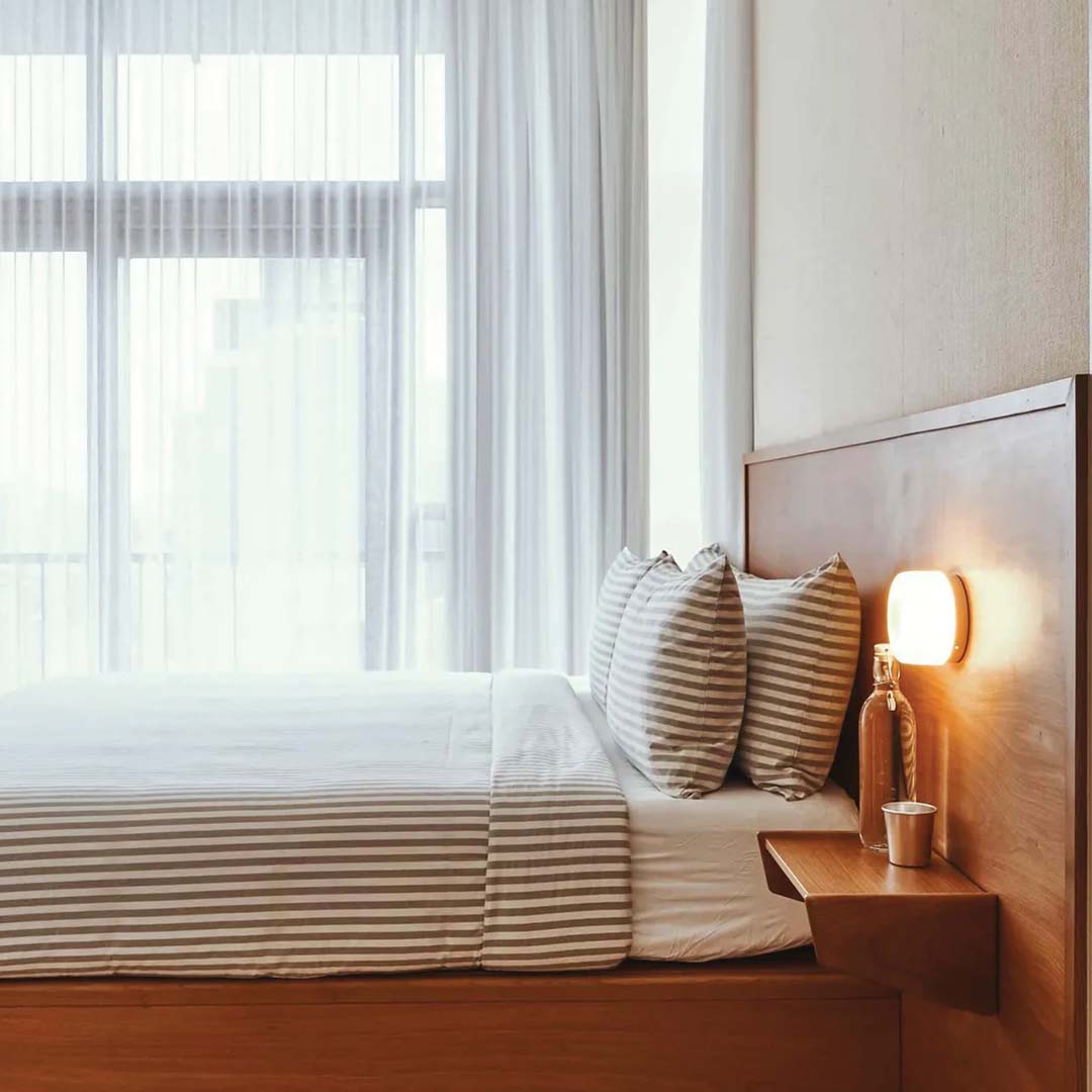 TexturedBeam – Chic Dimpled Wall Light with Unique Surface Design